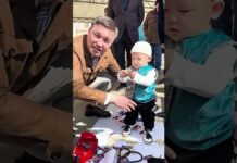 Аким Шымкента символически открыл ребенку путь к будущему Аким Шымкента символически открыл ребенку путь к будущему