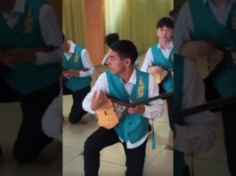 Дети Шымкента исполнили знаменитый кюй "Балбырауын"