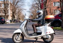 Страховка мопедов станет обязательной и подорожает