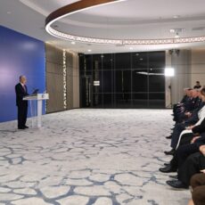 Глава государства провел встречу с общественностью Шымкента Глава государства провел встречу с общественностью Шымкента