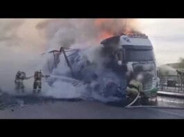 В Шымкенте cгорел грузовик с 15 тоннами спичек