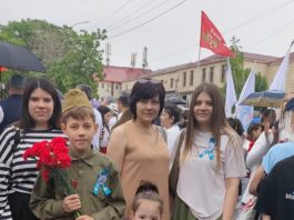 Народное шествие 9 Мая в Шымкенте
