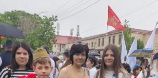 День Победы в Шымкенте. Хорошо отметили. Но могли бы лучше! Народное шествие 9 Мая в Шымкенте