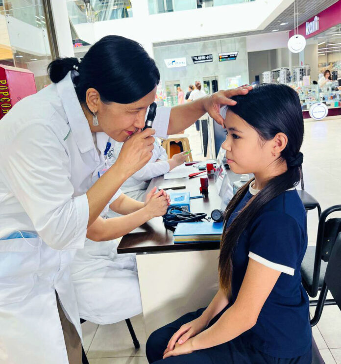 Акция «Островок здоровья» Проверка зрения у ребенка