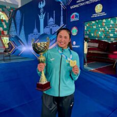 Шымкентская спортсменка завоевала золото на Кубке Казахстана по женской борьбе Бейбит Сейдуалы завоевала золото на Кубке Казахстана по женской борьбе