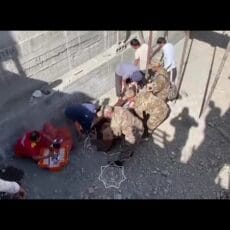 Спасатели вытащили мужчину из четырёхметрового котлована Спасатели вытащили мужчину из 4-метрового котлована