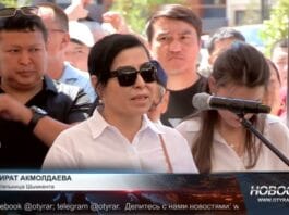 Жители Бозарыка на встрече с акимом Шымкента