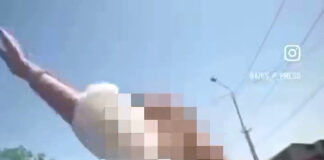 Неоправданный риск ради лайков Во время движения девушка вылезла из окна автомобиля