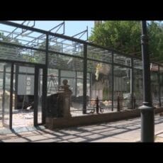 В Шымкенте продолжают сносить незаконные постройки и возвращать земли В Шымкенте сносят незаконные постройки