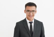 Шымкентцы могут получить госуслуги, не выходя из дома или офиса Персональный менеджер ЦОНа