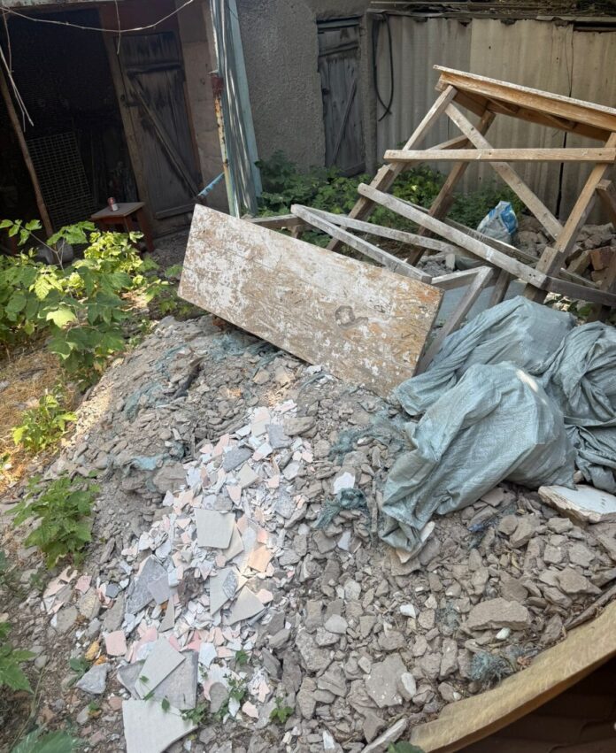 Незаконное складирование строительных отходов