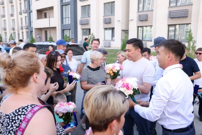 Қоныстой, немесе Браво, әкім! Қоныстой, немесе Браво, әкім!