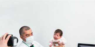 Как получить заграничный паспорт для новорождённого в ЦОНах Шымкента Фотографирование новорождённого ребенка на паспорт