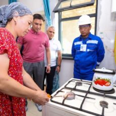 Ещё два жилых массива полностью газифицировали в Шымкенте Габит Сыздыкбеков принял участие в запуске природного газа