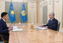 Президент дал поручения акиму Шымкента Габиту Сыздыкбекову Президент принял акима Шымкента Габита Сыздыкбекова