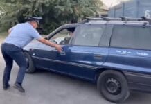 Подросток за рулем автомобиля оказал сопротивление полицейским Неподчинение полиции