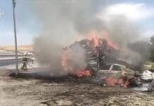 Два автомобиля загорелись после столкновения Два автомобиля загорелись после столкновения