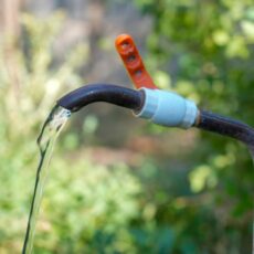 130 домов в Шымкенте получили доступ к питьевой воде благодаря спонсорам Водопровод появился в Текесу