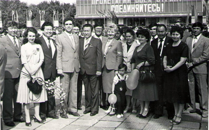 Празднование 1 Мая в Казахской ССР (Чимкент)