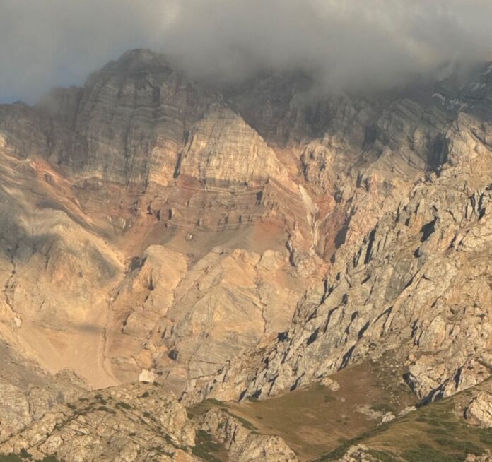 Пик Сайрам Пик Сайрам