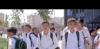 Школьники перегрузили общественный транспорт Шымкента