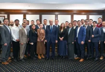 Токаев встретился с создателями казахстанских стартапов в Вашингтоне