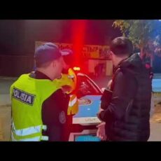 Полицейские Шымкента привлекли к ответственности владельца авто с шумным глушителем