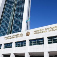 Мажилис принял 100 законов в этом году