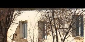 Жители Акбастау требуют построить новую школу из-за критического состояния здания