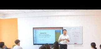 Учителя частных школ начали получать зарплату после 3 месячной задержки