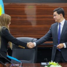 В Шымкенте фармацевты и частные клиники заключили соглашения о сдерживании цен