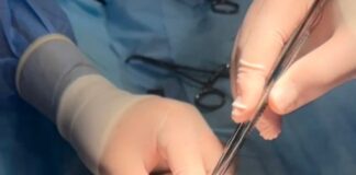 В Шымкенте трёхлетний ребёнок проглотил 16 магнитов