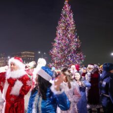 Акимат Шымкента приглашает жителей на новогодний концерт