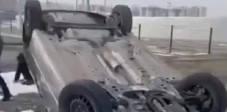 Автомобиль перевернулся во время экзамена на права в Шымкенте