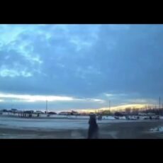 В Туркестанской области люди во время катания на тюбингах упали в овраг