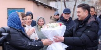 В Шымкенте ещё 26 семей получили жильё из числа очередников