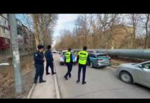 В Шымкенте мужчина сорвался с высоты 5-этажа и погиб