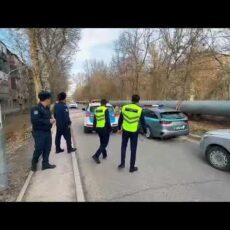 В Шымкенте мужчина сорвался с высоты 5-этажа и погиб