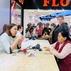 Бесплатный анализ крови провели в ТЦ Шымкента