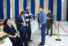 Очередникам в Шымкенте вручили ключи от 30 арендных квартир