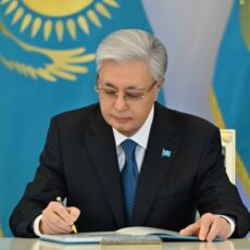 Президент призвал к единству и реализации реформ