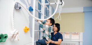 Глава ЮНИСЕФ отметил успехи Казахстана в снижении детской смертности