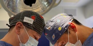 Шымкентские медики спасли пациента от паралича