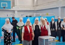 Свекрови и невестки Жетысайского района вместе проголосовали на референдуме
