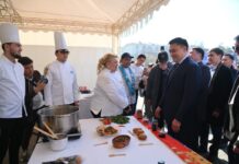 В Шымкенте проходит гастрономический фестиваль «DamDastour»