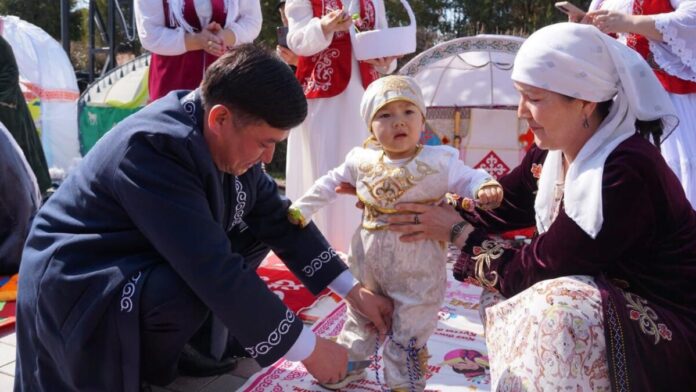 тусаукесер