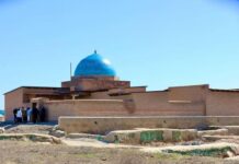 В Туркестане открыли обновленную экспозицию Ханской мечети