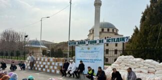 В Толебийском районе 200 семей получили продуктовые корзины