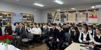 Полицейские провели встречу со школьниками в Туркестанской области