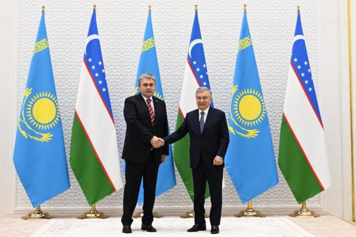 Ермек Кошербаев Шавкат Мирзиёев